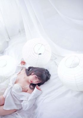 欧美集体练臀_4K免费播放